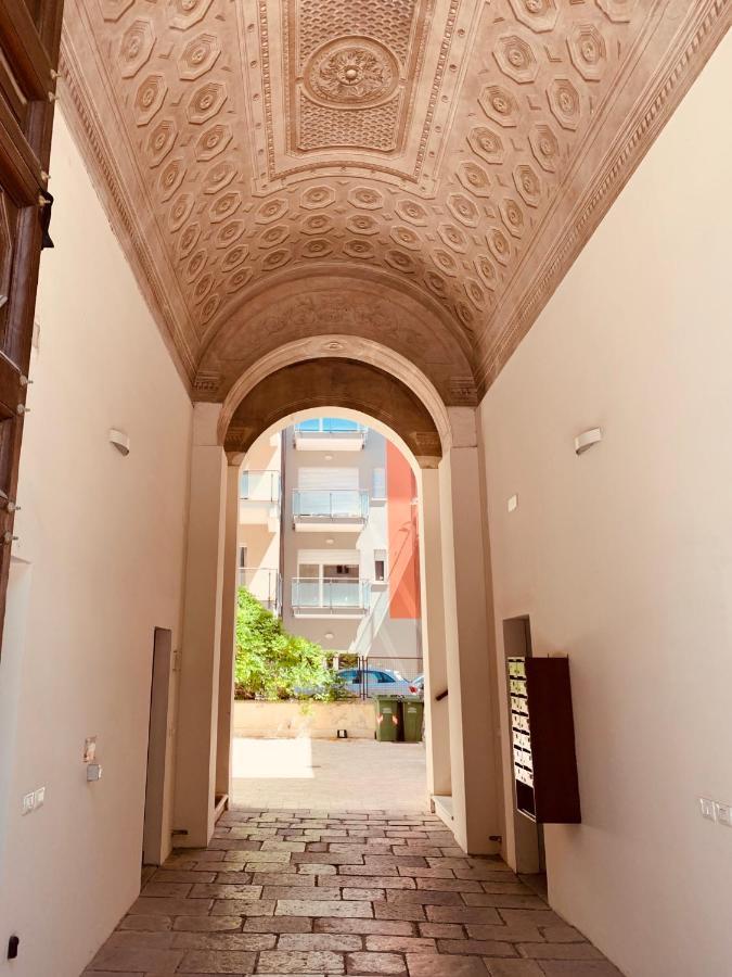 Appartement La Casa Di Ago à LʼAquila Extérieur photo
