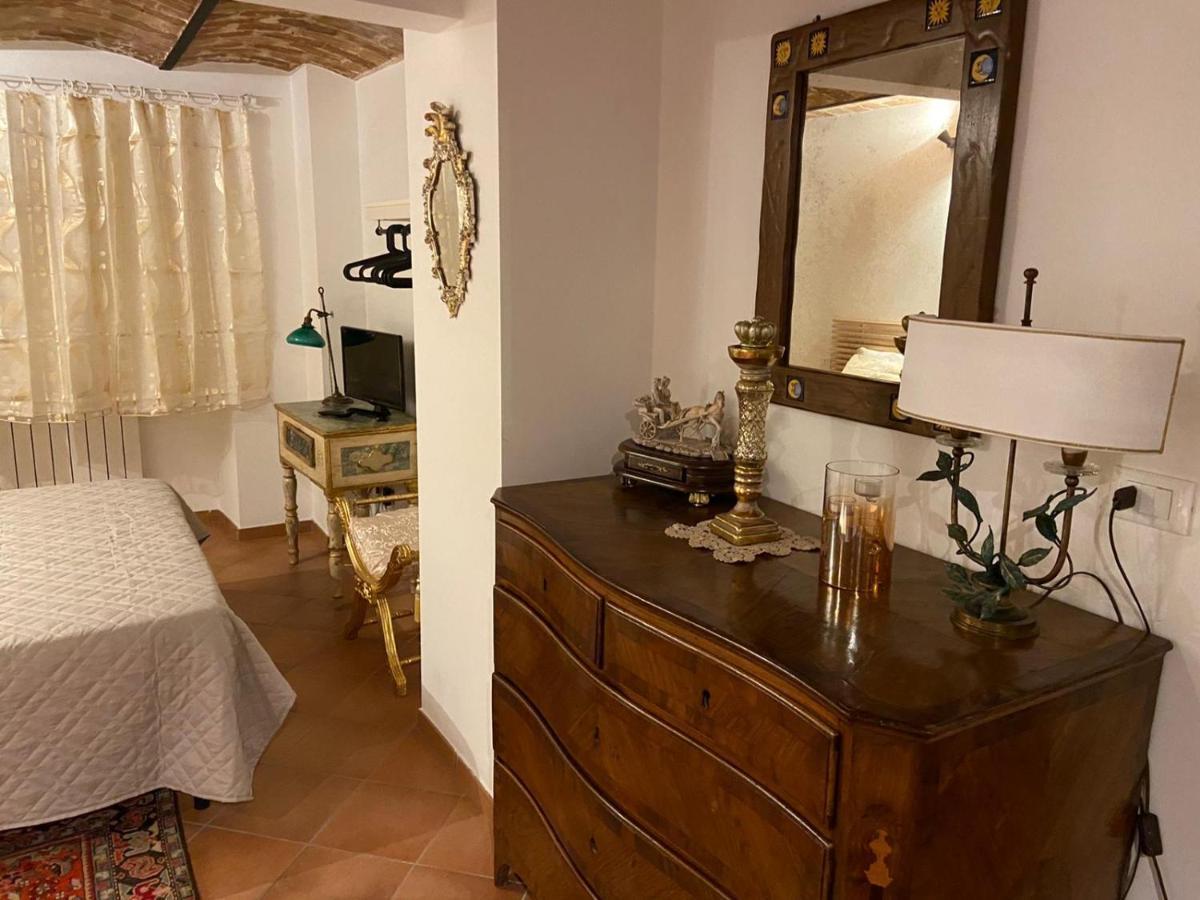 Appartement La Casa Di Ago à LʼAquila Extérieur photo