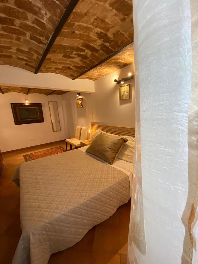 Appartement La Casa Di Ago à LʼAquila Extérieur photo