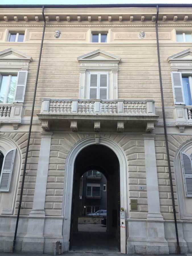 Appartement La Casa Di Ago à LʼAquila Extérieur photo