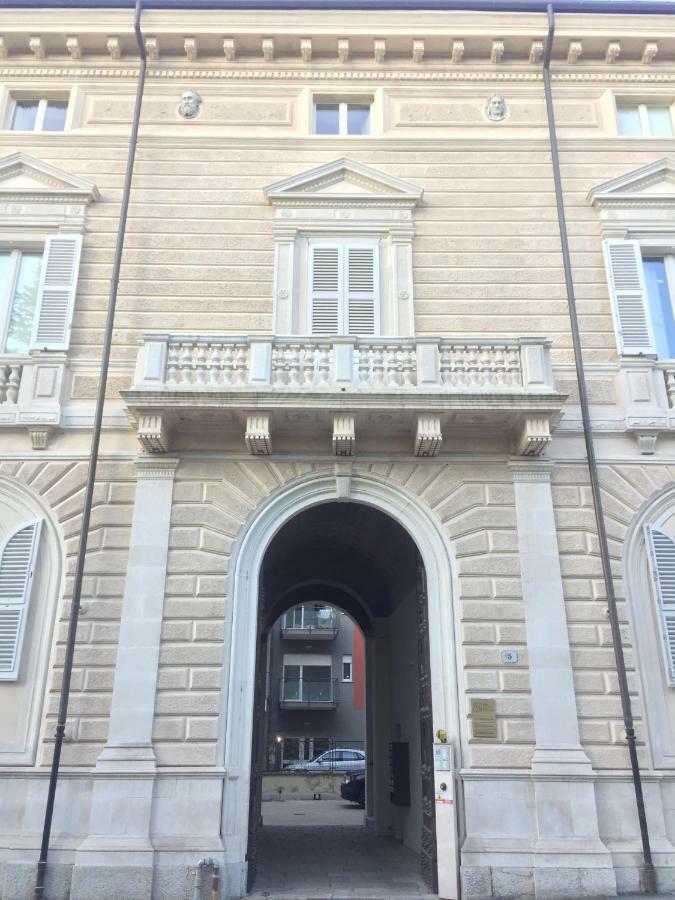 Appartement La Casa Di Ago à LʼAquila Extérieur photo
